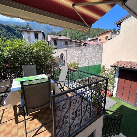 Casa Caterina 2 Storey House, With A Mountain View Toscolano Maderno Exterior photo