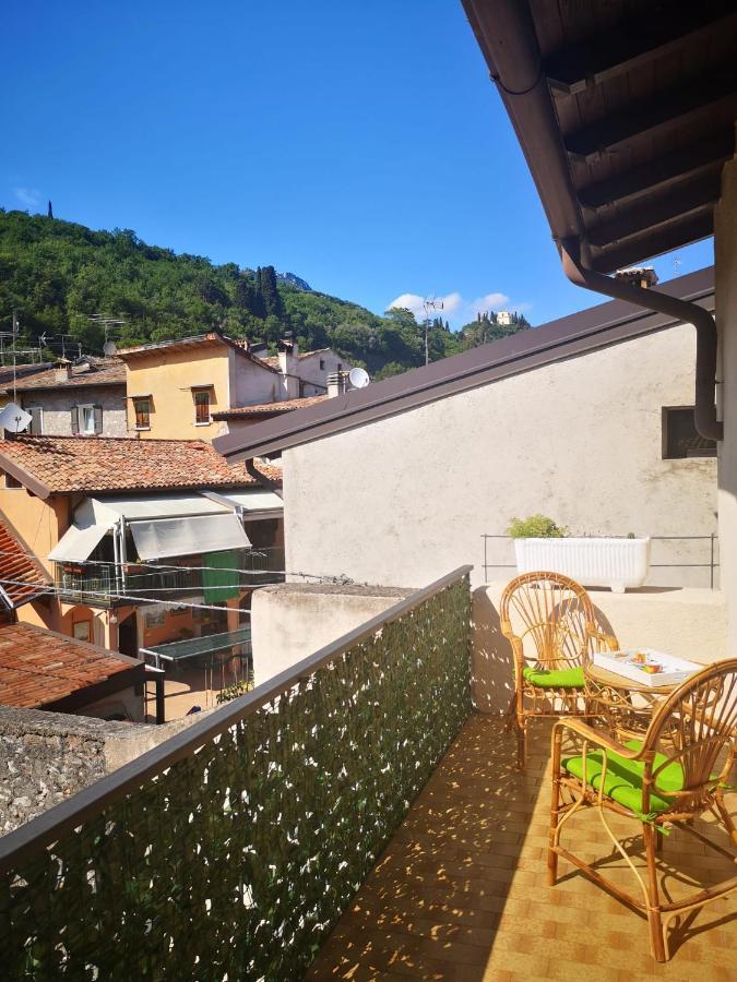 Casa Caterina 2 Storey House, With A Mountain View Toscolano Maderno Exterior photo
