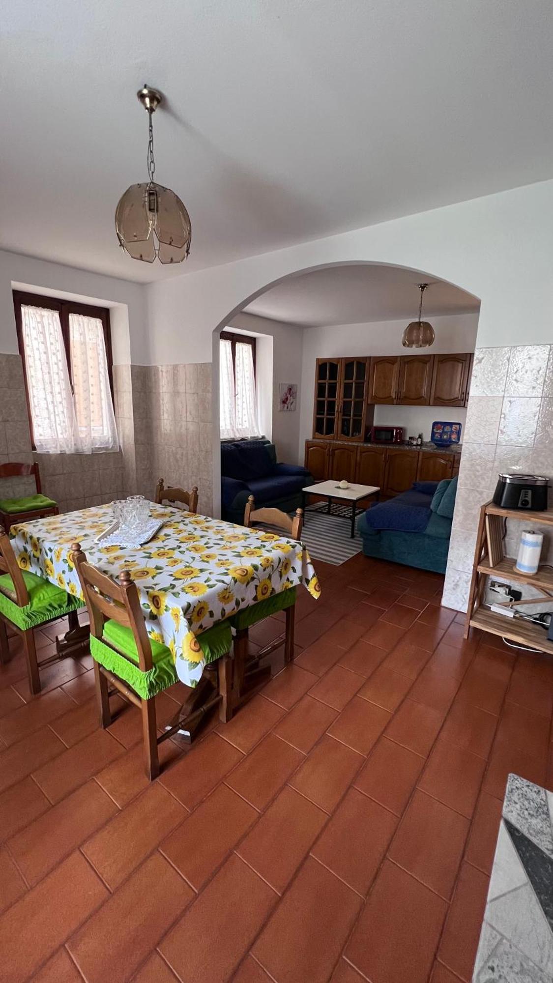 Casa Caterina 2 Storey House, With A Mountain View Toscolano Maderno Exterior photo